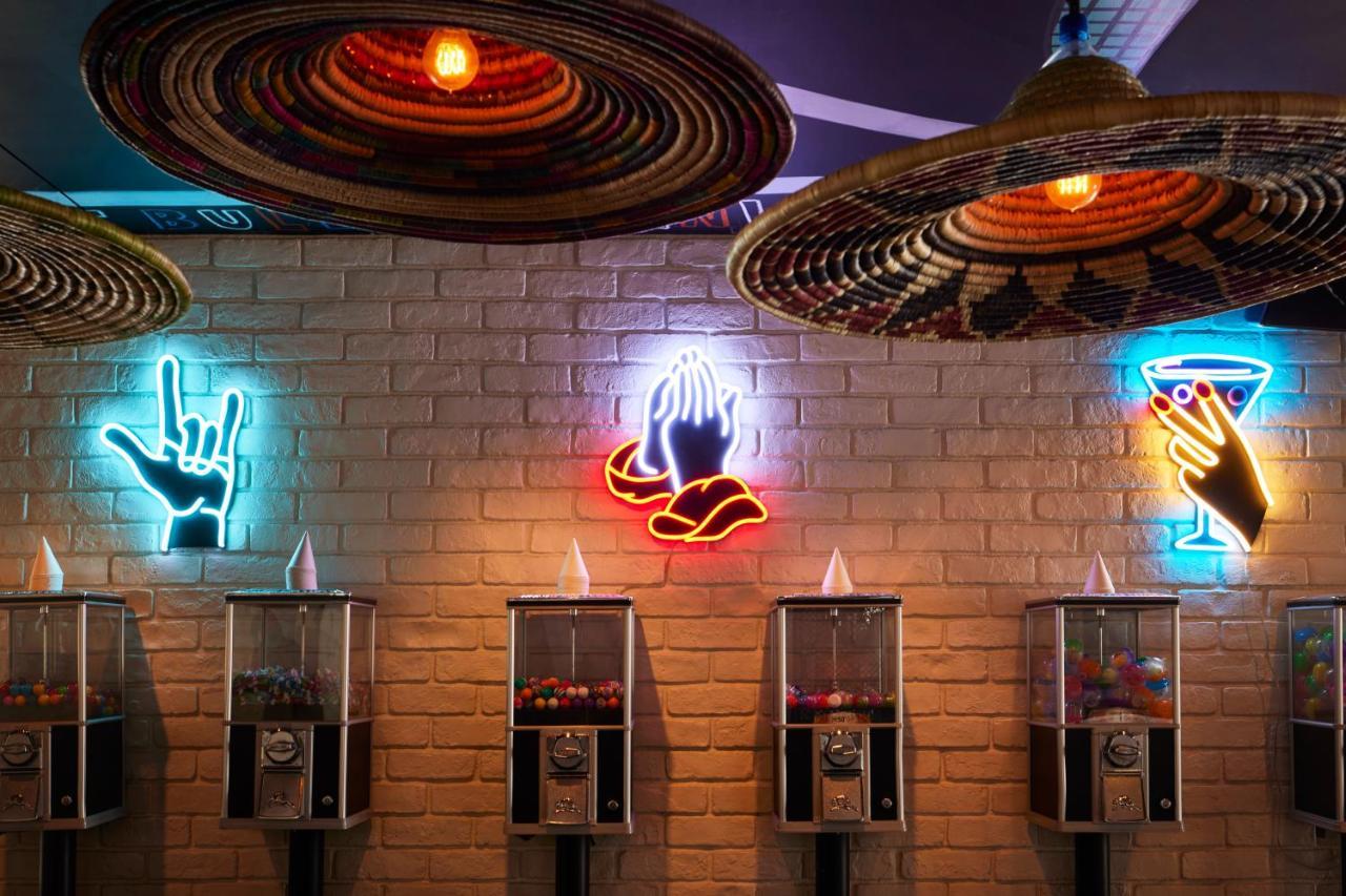 Mama Shelter La Hollywood Hotel 4*