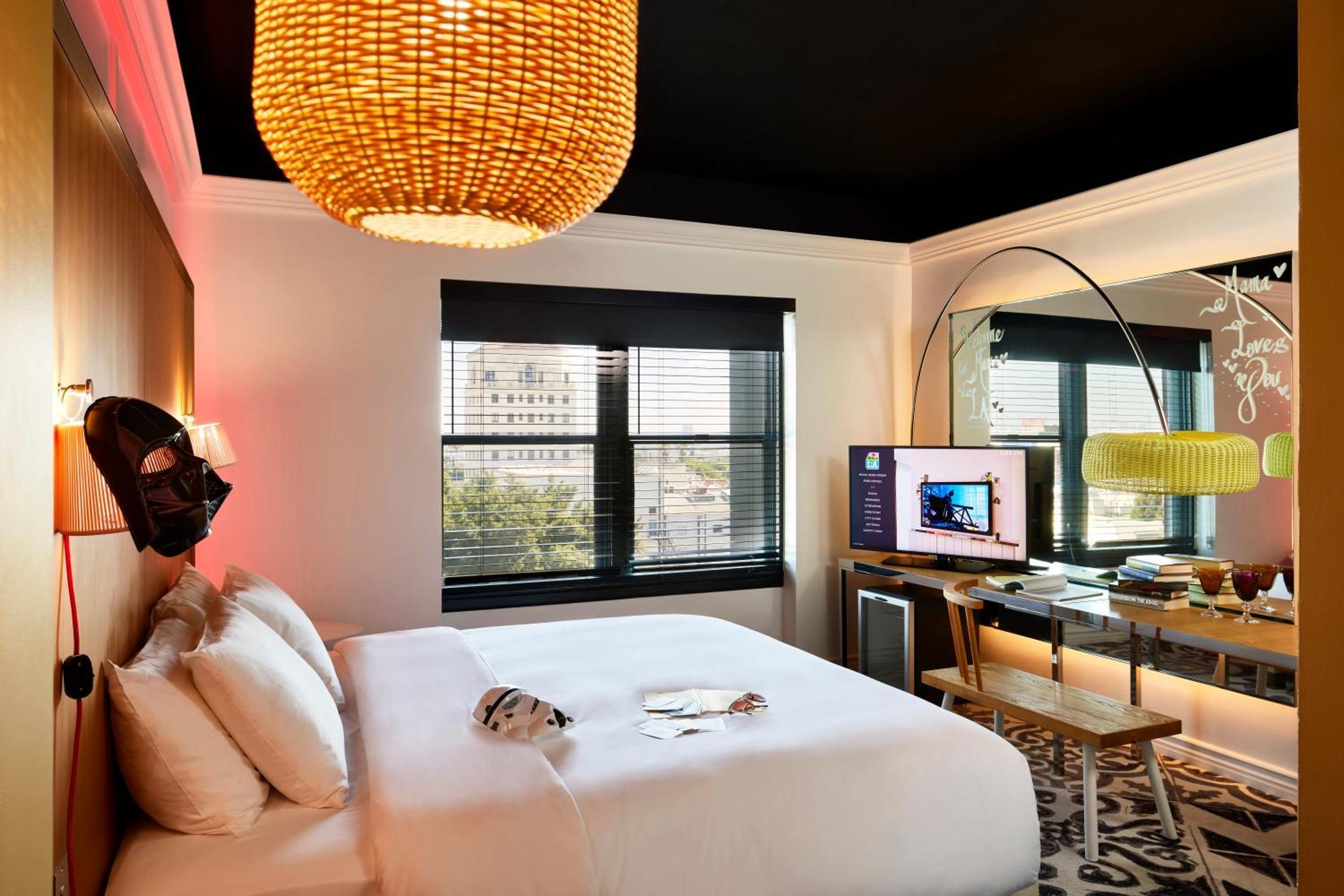 Mama Shelter La Hollywood Hotel 4*