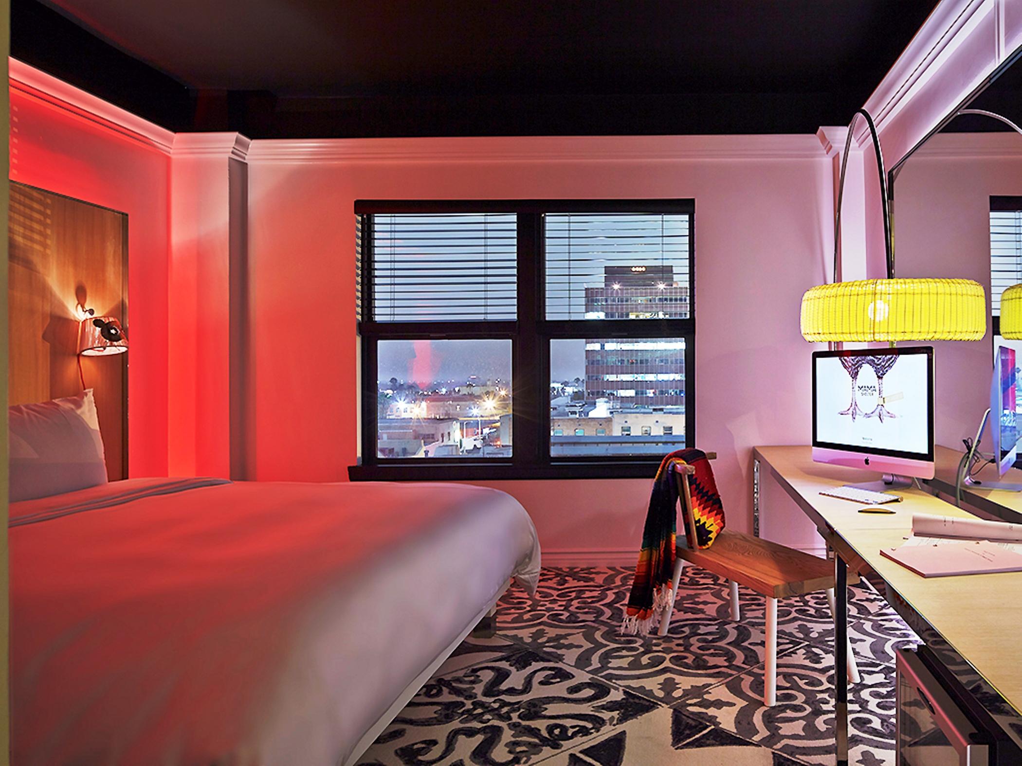 Mama Shelter La Hollywood Hotel 4*